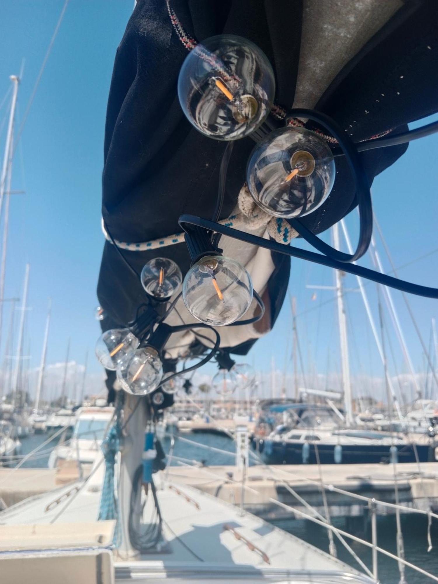 Отель Velero Valencia Whimsy Экстерьер фото